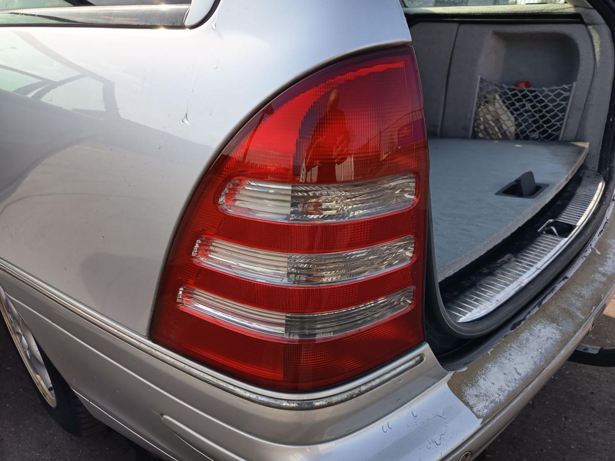 Mercedes S203 original R&uuml;ckleuchte links Heck Schluss Licht Bj 2002