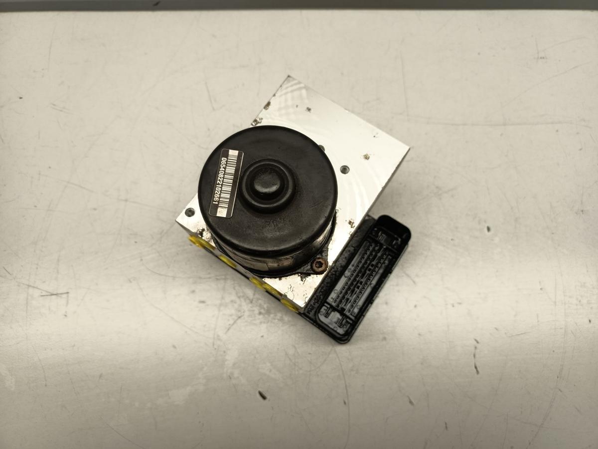 VW Transporter T5 original ABS Hydroaggregat Steuerger&auml;t 7H0907379F Bj 2006