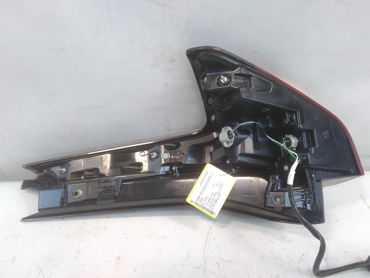 Mitsubishi Eclipse Cross Facelift original R&uuml;ckleuchte Heckleuchte links Bj.2024