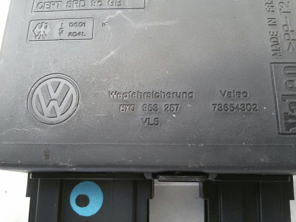 VW T4 7D Steuergerät Wegfahrsperre 6X0953257 73654302 VALEO BJ1999