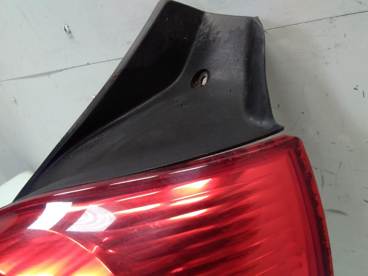 Renault Clio 3 original R&uuml;ckleuchte Schlussleuchte rechts Flie&szlig;heck BJ2008