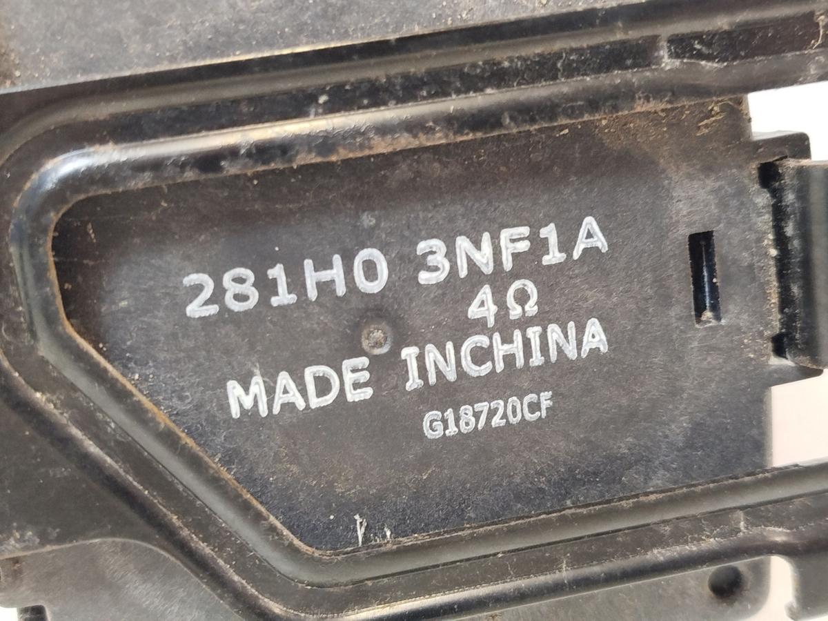 Nissan Leaf ZE1 40kWh Externlautsprecher Fahrgeräusch elektrisches Fahren