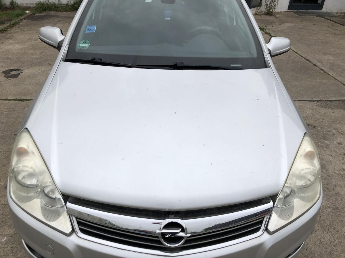 Opel Astra H Caravan Motorhaube Haube Klappe Deckel vorn 2AU Starsilber