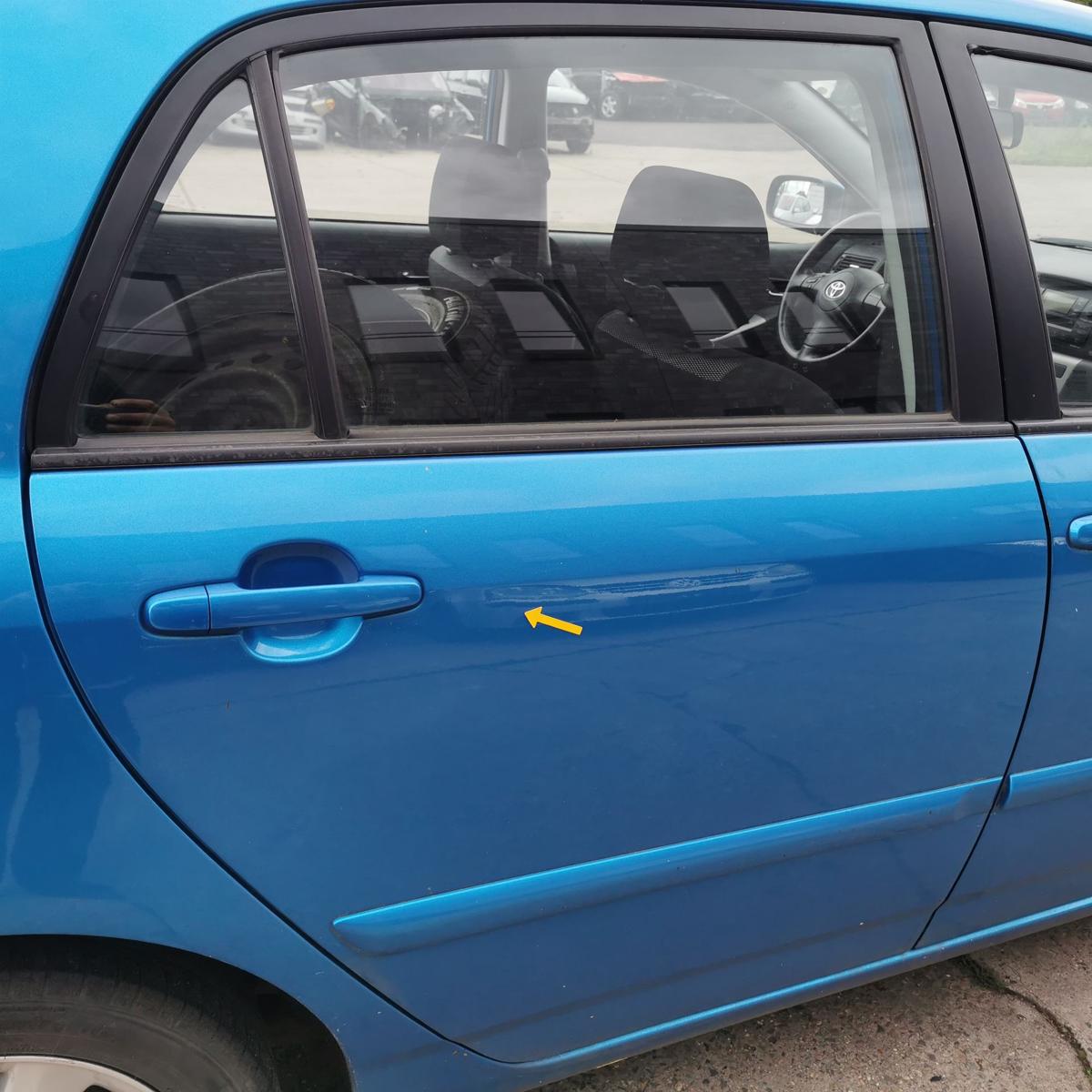 Toyota Corolla ZZE12 Tür Autotür Rohbautür hinten rechts 8P1 Blue met England