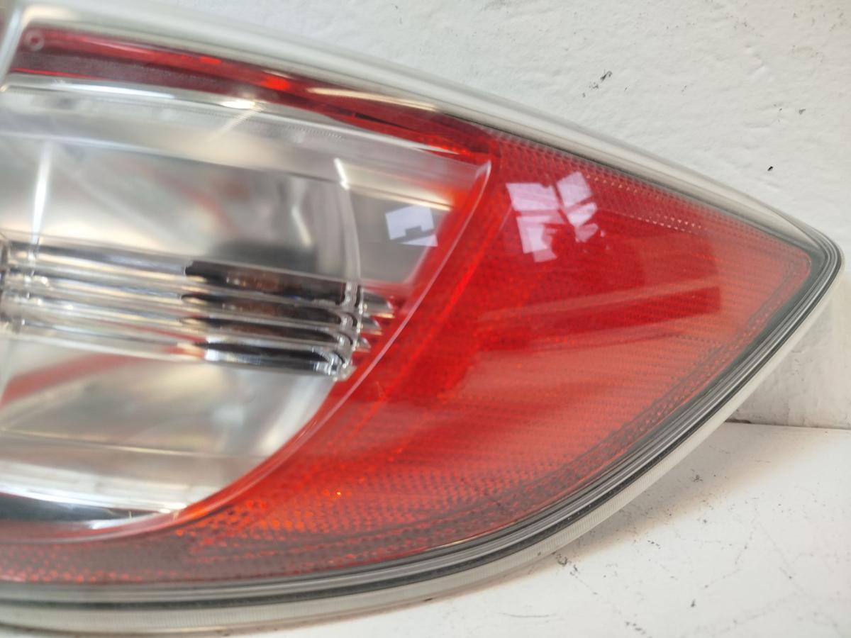 Mazda 3 Typ BL Rückleuchte außen rechts Rücklicht Heckleuchte nicht LED OEM