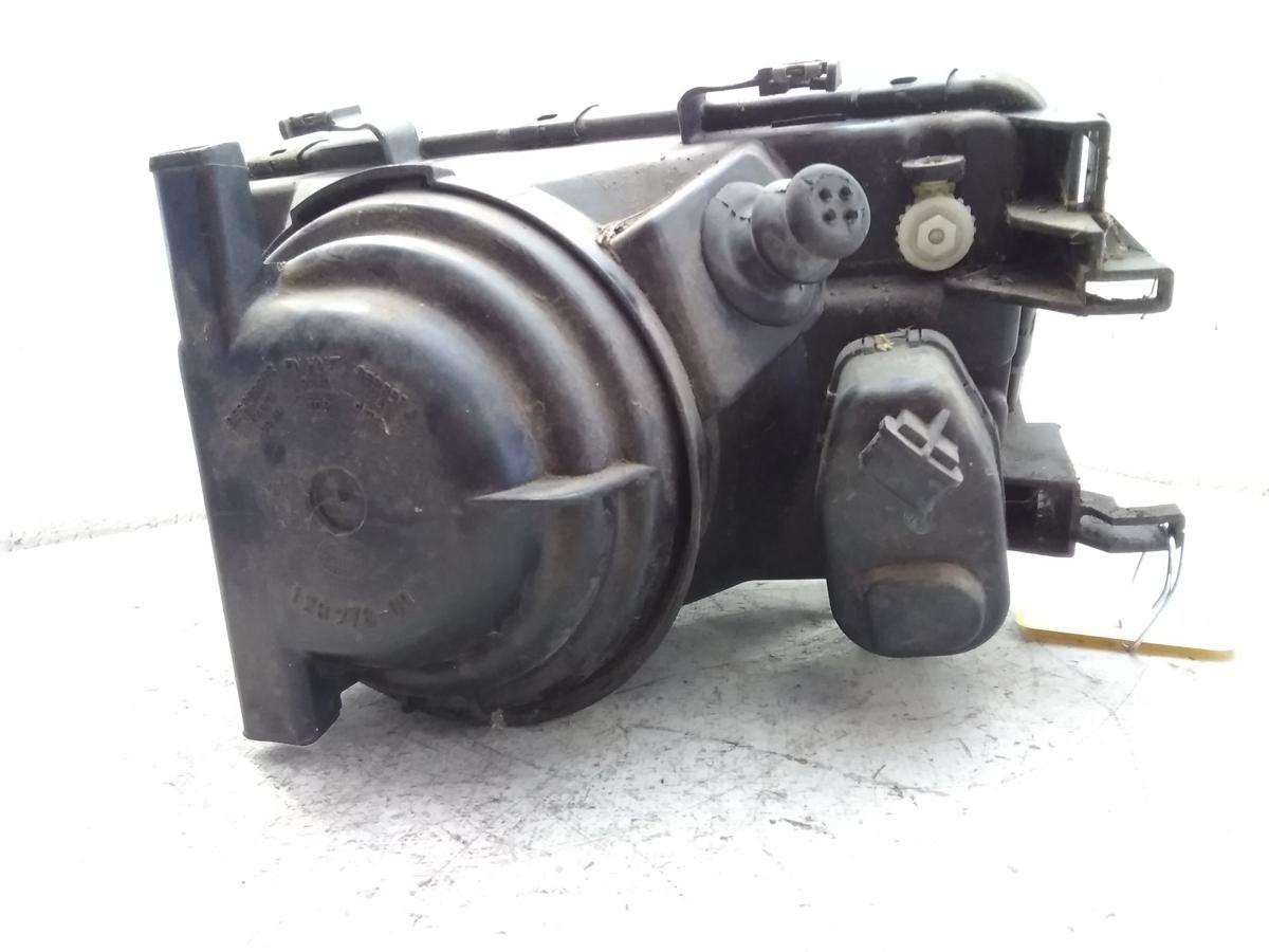 Audi 80 B3 Typ 89 original Scheinwerfer rechts Hella mit LWR Bj.1989