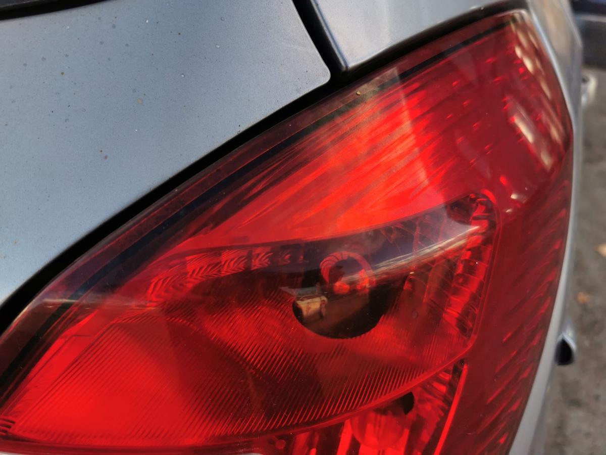 Opel Corsa D Rückleuchte Schlussleuchte Rücklicht Lampe hinten rechts 5 Türer