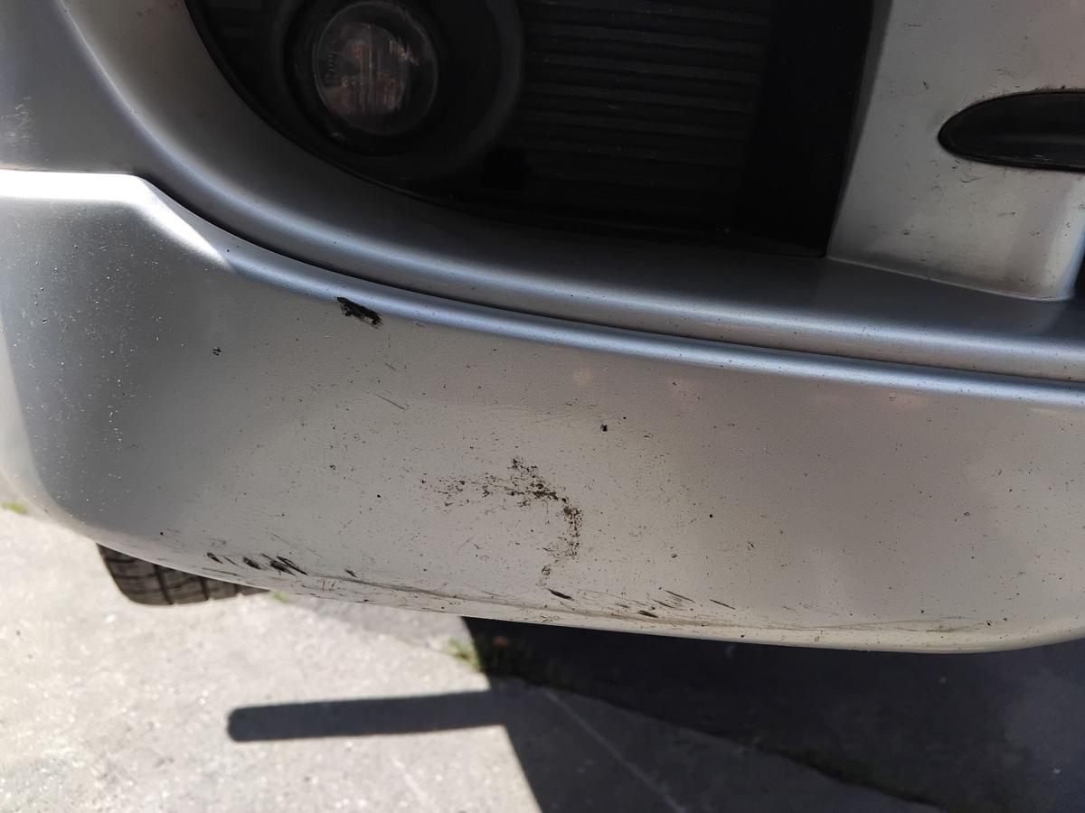 Mitsubishi Lancer Kombi CS0 original Stoßfänger Stoßstange vorn BJ2007 A31B Cool Silver