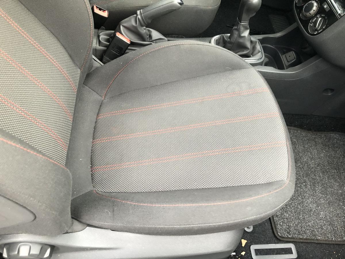 Opel Corsa D ab 2010 Sitz vorn rechts Beifahrersitz o Hzg 3t&uuml;rer Stoff Facelift