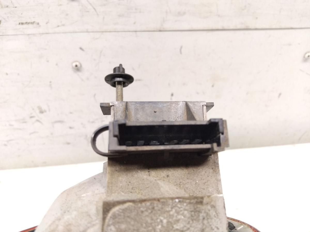 Ford Transit FA original R&uuml;ckleuchte Schlussleuchte rechts 6C1113404A BJ2007