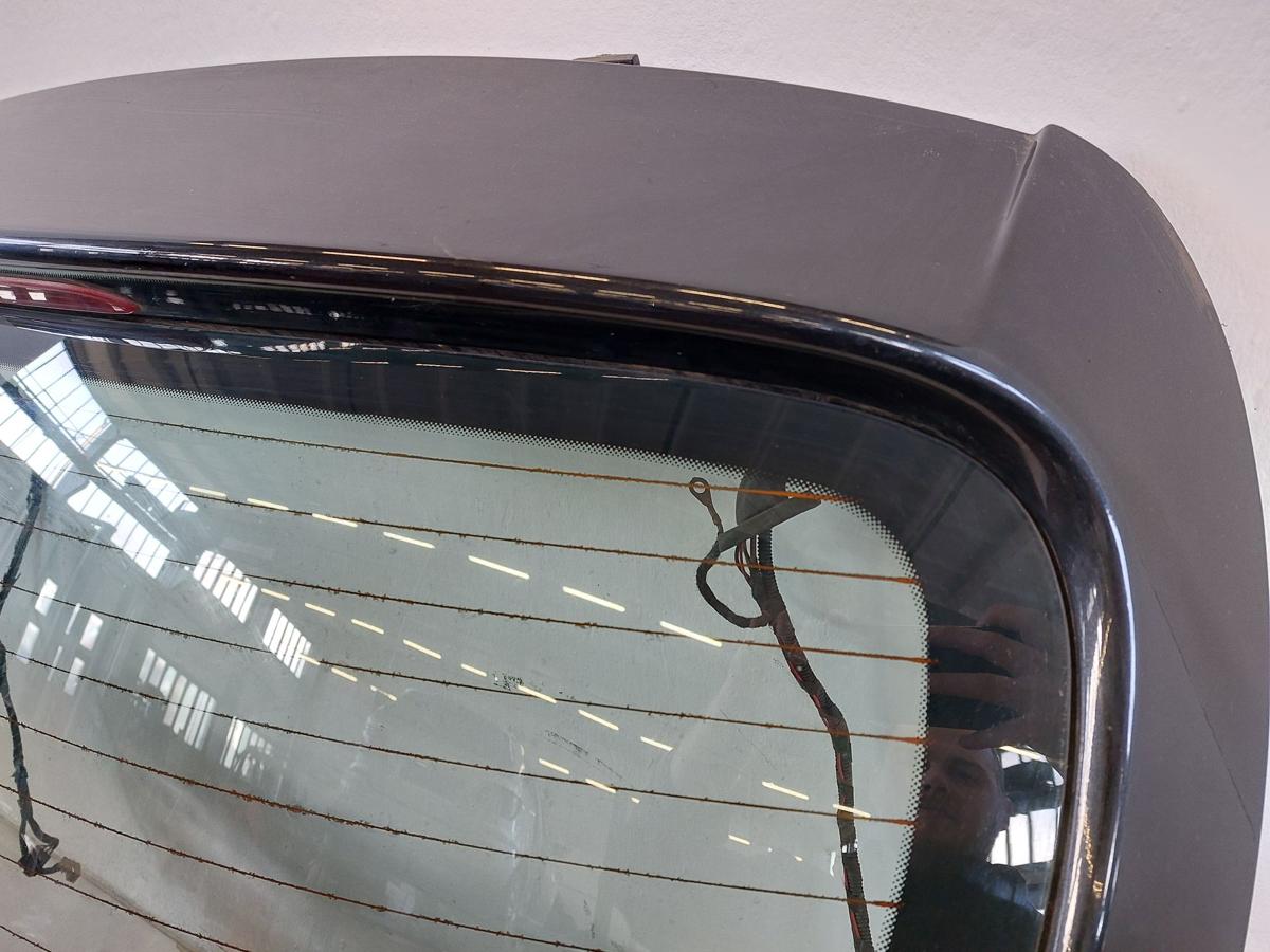 Seat Leon 1P Bj.06 Heckklappe mit Scheibe schwarz LC9Z Rohbau