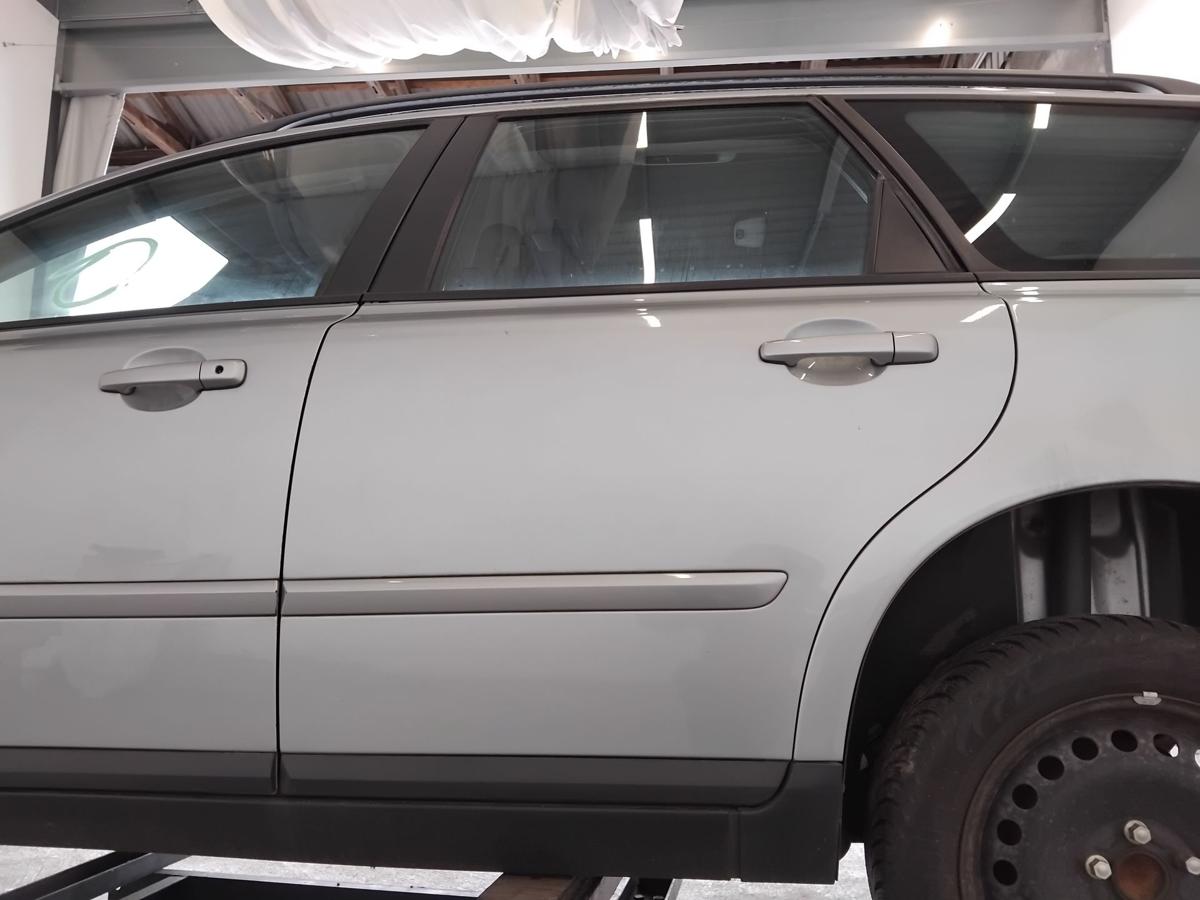 Volvo V50 II Kombi T&uuml;r hinten links 477 Electric Silber Metallic BJ2007