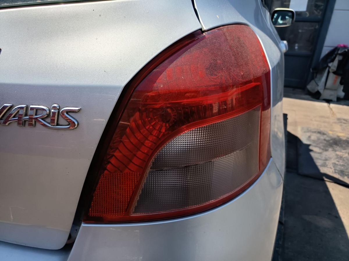 Toyota Yaris P9 original R&uuml;ckleuchte rechts 5 T&uuml;rer Baujahr 2008