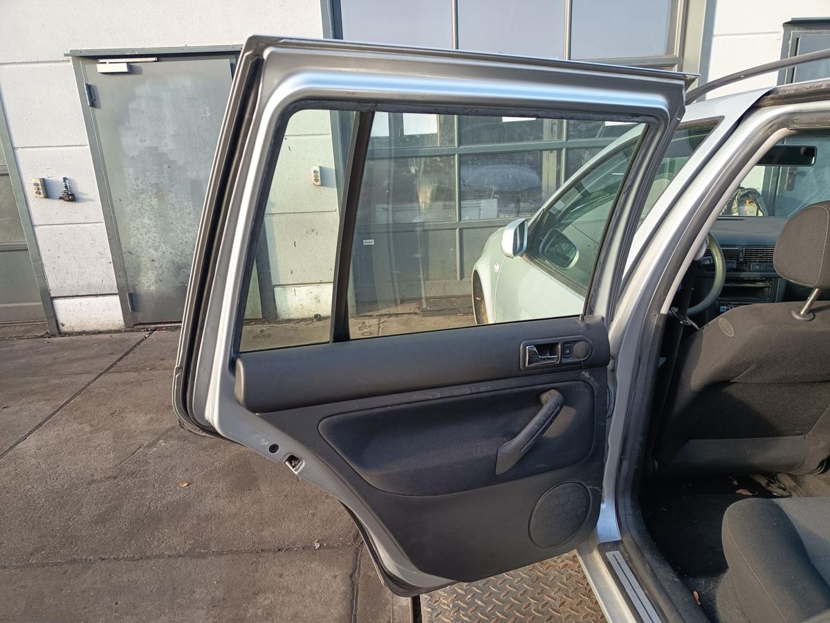 VW Golf IV Kombi original T&uuml;r hinten links LA7W Silber Baujahr 2003