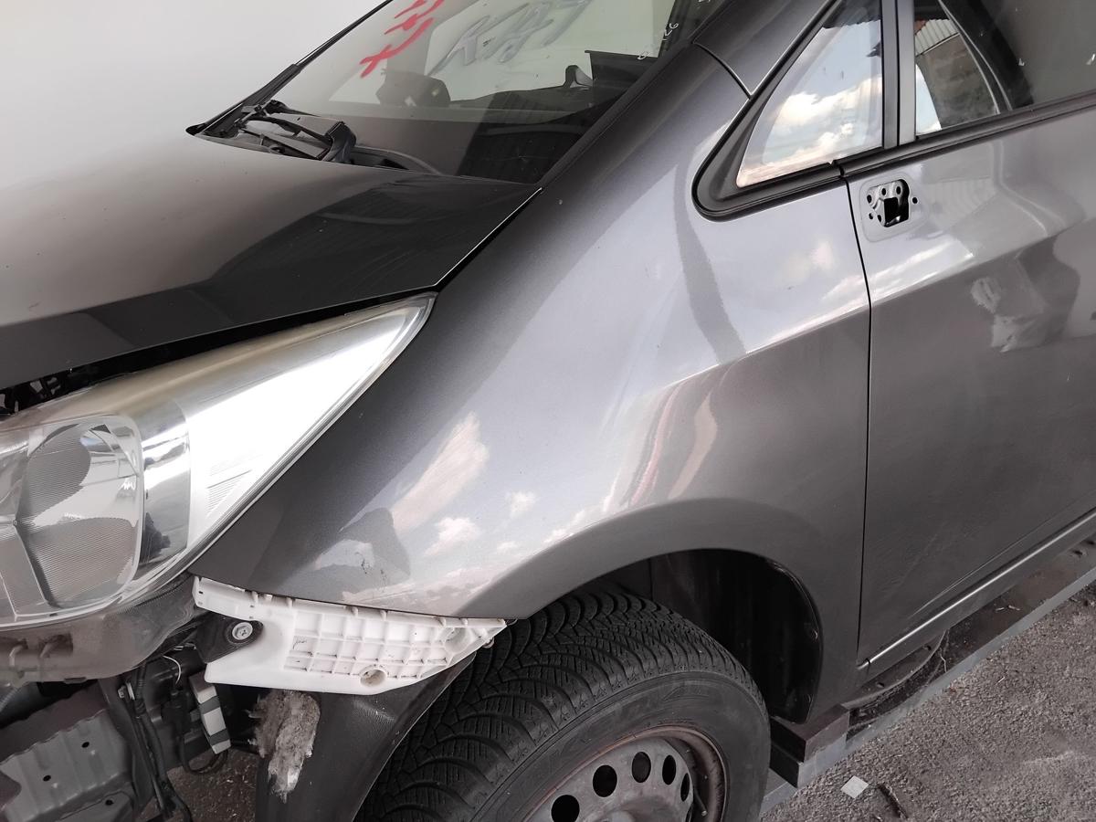 Toyota Verso-S original Kotfl&uuml;gel vorn links 1G3 magneticgrey BJ2013