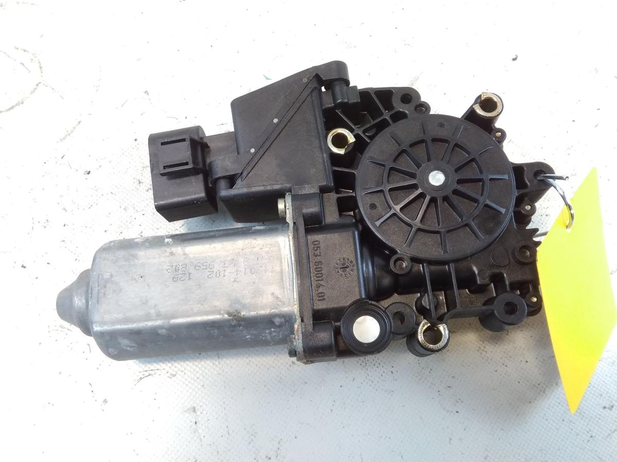 Audi A3 8L original Fensterhebermotor Tür rechts 3-türig 8L3959802 BJ2000