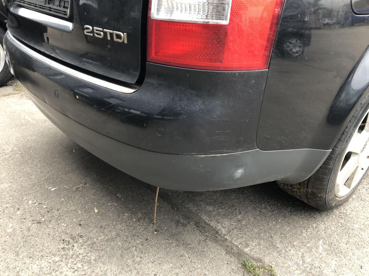 Audi A4 8E B6 Avant Sto&szlig;f&auml;nger hinten Hecksch&uuml;rze PDC Kombi LZ9W Ebonyschwarz