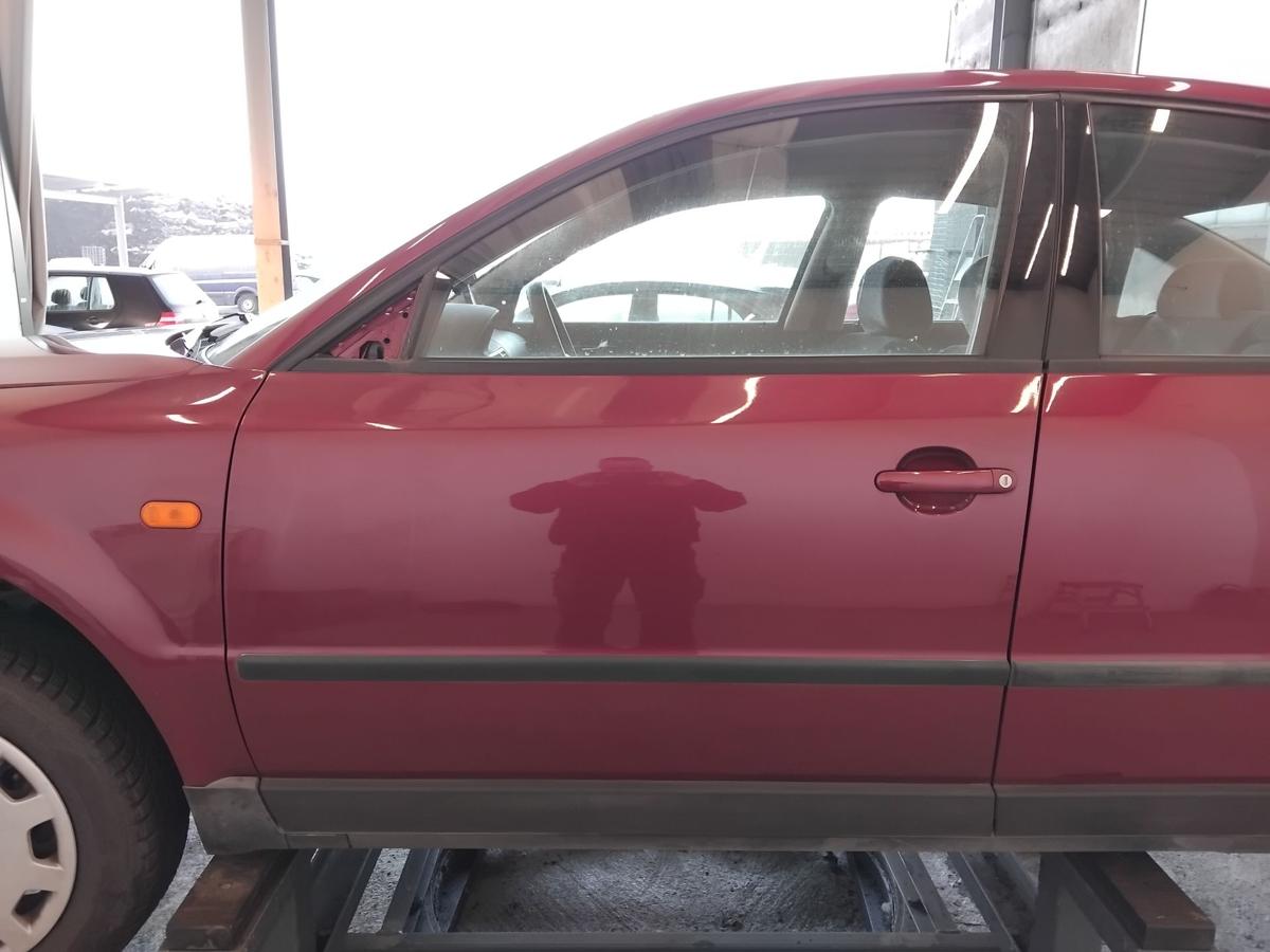 VW Passat 3B original T&uuml;r vorn links Fahrert&uuml;r coloradorotmetallic LB3Y BJ1997