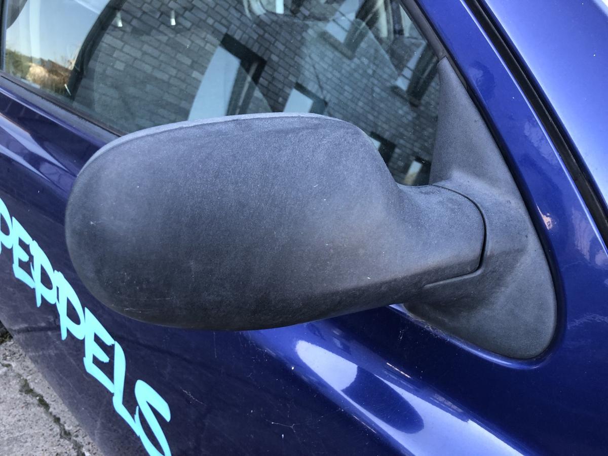 Nissan Micra K12 Außenspiegel rechts Rückspiegel manuelle Verstellung unlackiert