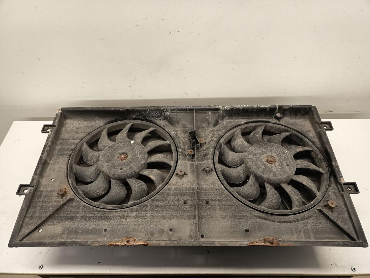 VW T4 original Elektrol&uuml;fter K&uuml;hlerl&uuml;fter 2.5l 63kW Diesel 701121207 Bj 2001