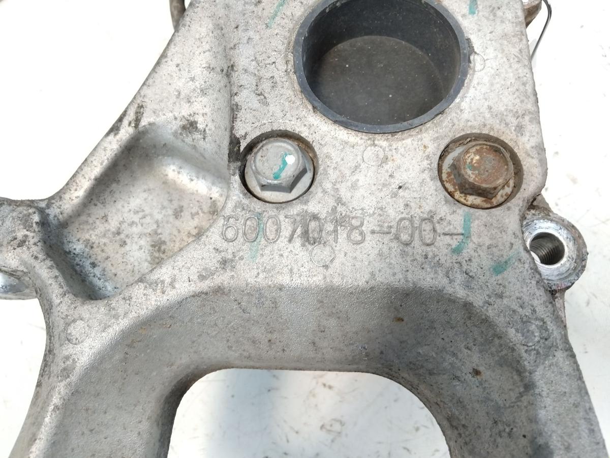 Tesla Model S P85 orig Achsschenkel Radlagergeh&auml;use vorn rechts 600701800C 2014