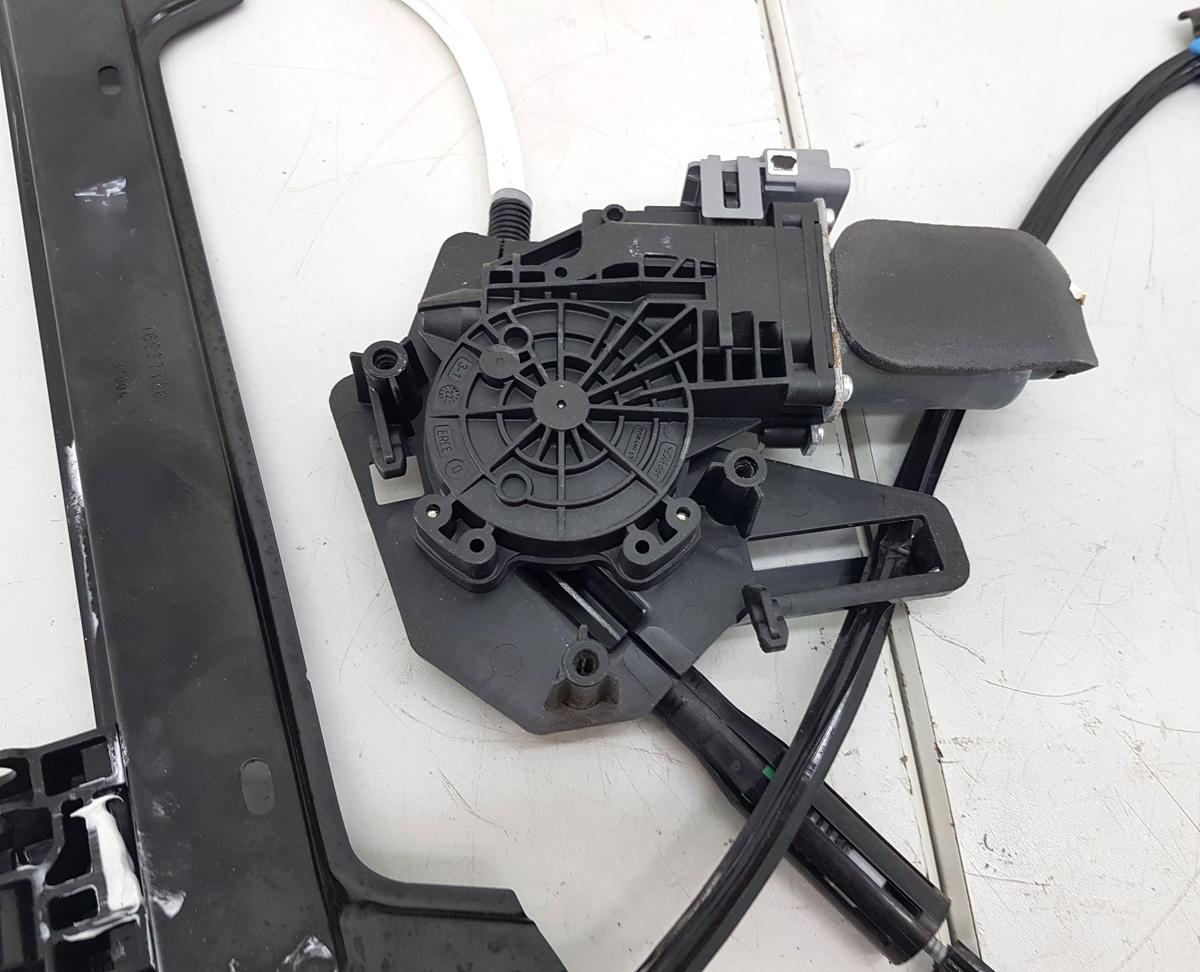 Tesla Model X Fensterheber hinten rechts Bj2022 1614128-00-D elektrisch