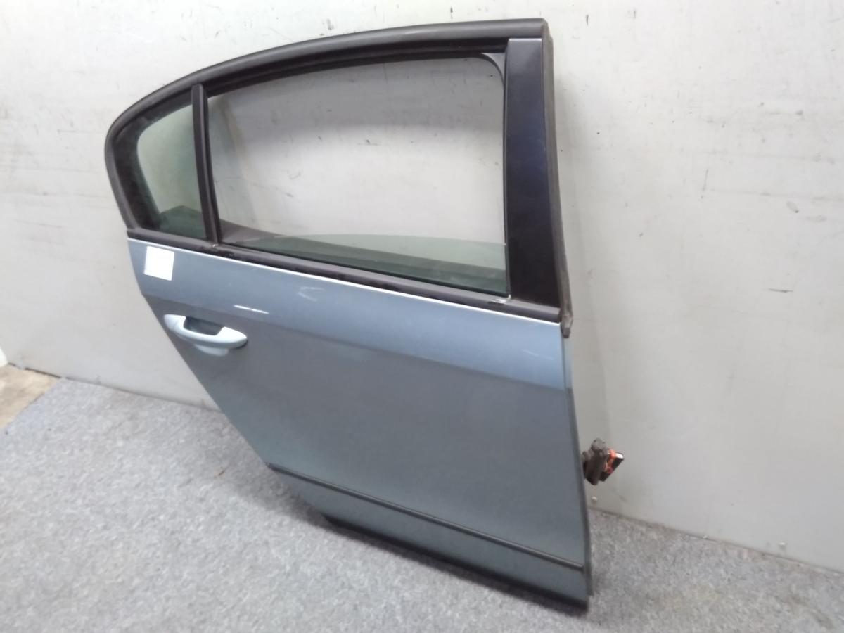 VW Passat 3C B6 Limousine T&uuml;r hinten rechts arcticbluesilver LB5M BJ2005