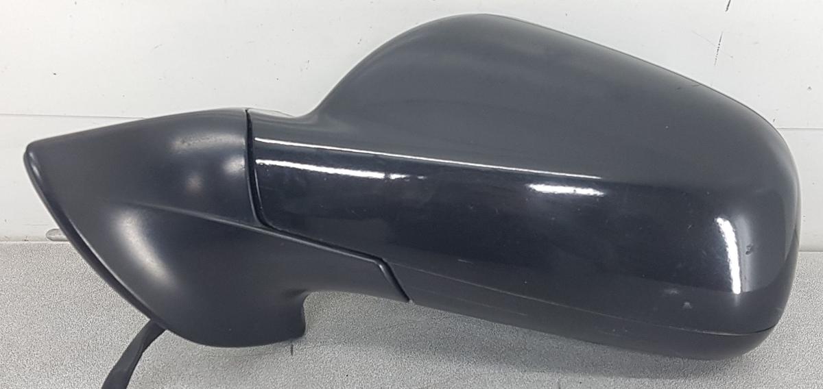 Peugeot 407 Außenspiegel links in EXL Obsidianschwarz Bj2006 elek 7 Pins