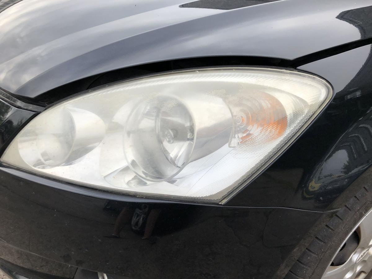 Kia Ceed SW Typ ED Scheinwerfer links Hauptscheinwerfer Halogen Tr&uuml;b Lampe