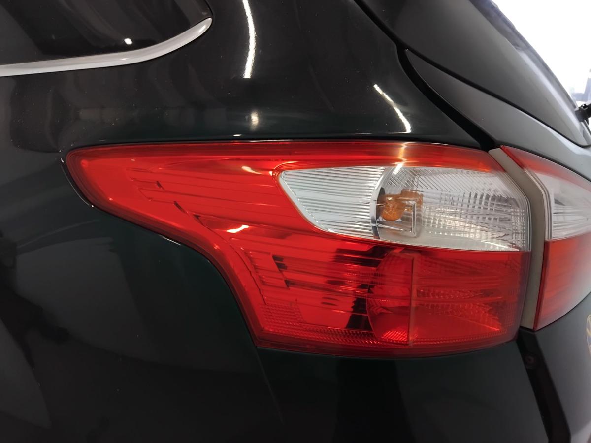 Ford Focus 3 DYB Turnier original R&uuml;ckleuchte Heckleuchte links Kombi BJ2011