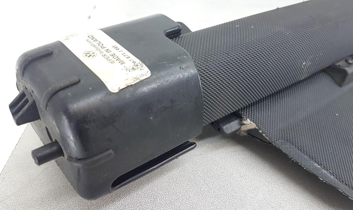 VW Bora Variant Laderaumabdeckung Laderaumrollo 1J9867871J9ET in schwarz Bj99