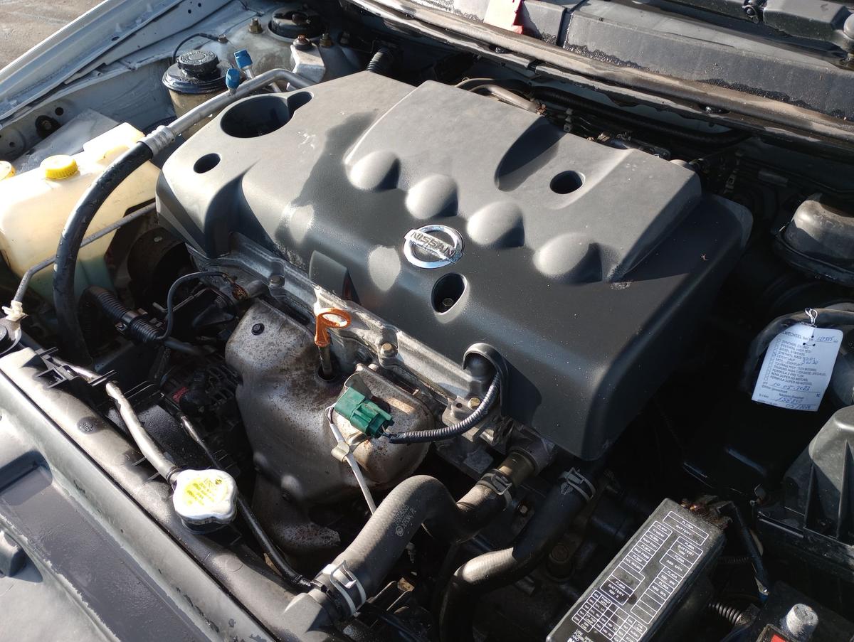 Nissan Primera P12 orig geprüfter Motor ohne Anbauteile 1,8l 85kW 130Tkm Bj 2004