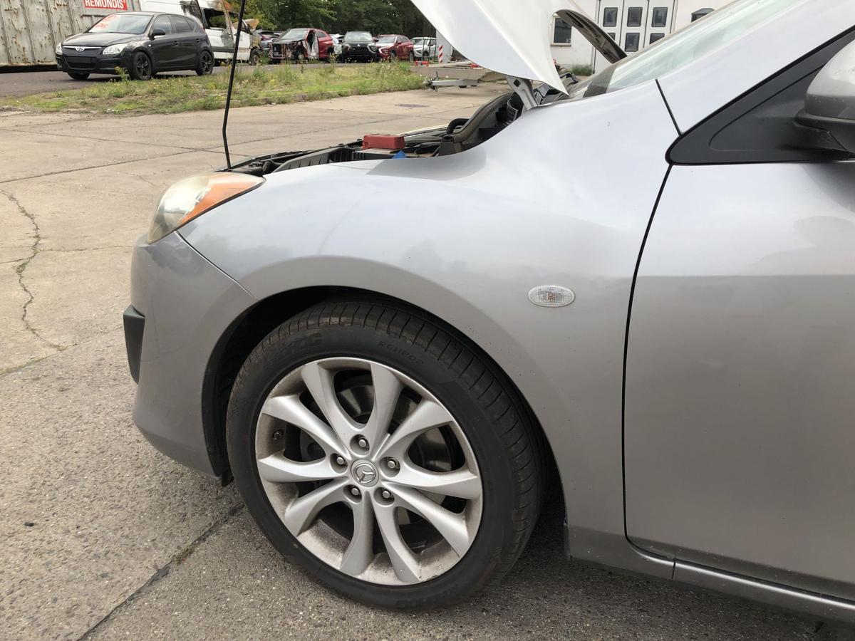 Mazda 3 Typ BL Kotflügel vorn links Fahrerseite 38P Liquid Silver Met