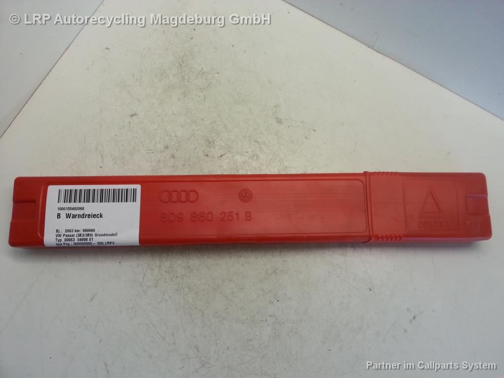 Original Audi VW Passat Golf Bora Beetle Warndreieck 8D9860251B