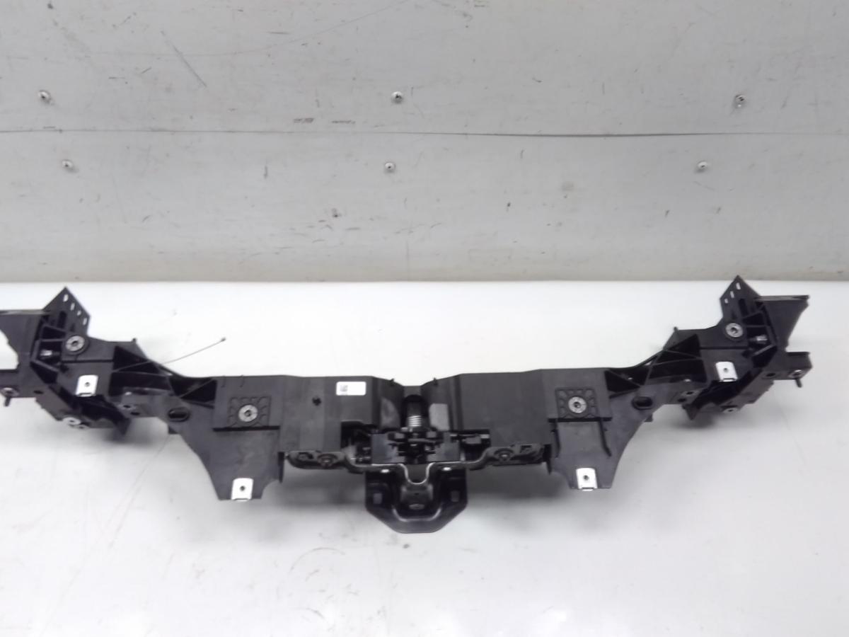 Porsche Macan 2 Turbo Typ XAB 95C original Schloßträger Frontmittelteil Bj.2024