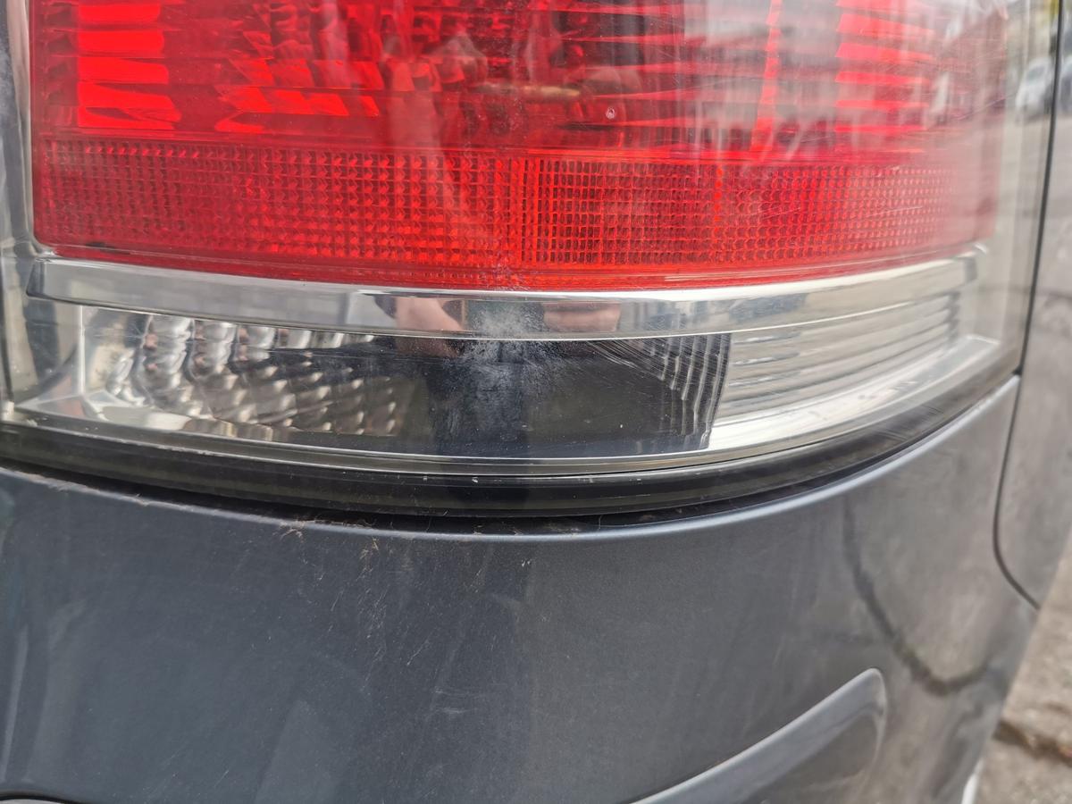 Opel Zafira B R&uuml;ckleuchte Schlussleuchte R&uuml;cklicht hinten rechts bis Bj 2008