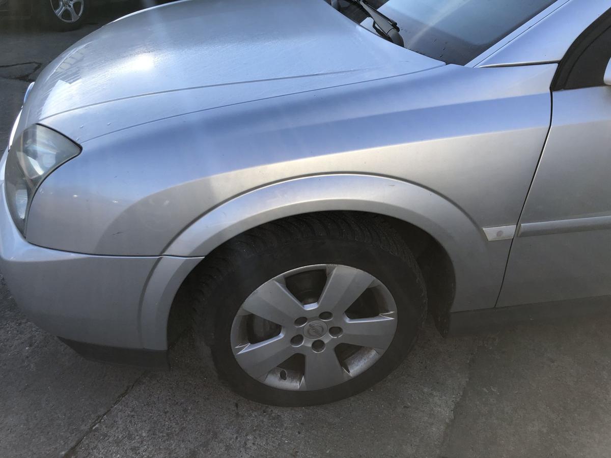Opel Vectra C Caravan bis05 Kotfl&uuml;gel vorn links Fahrerseite 2AU Starsilber III