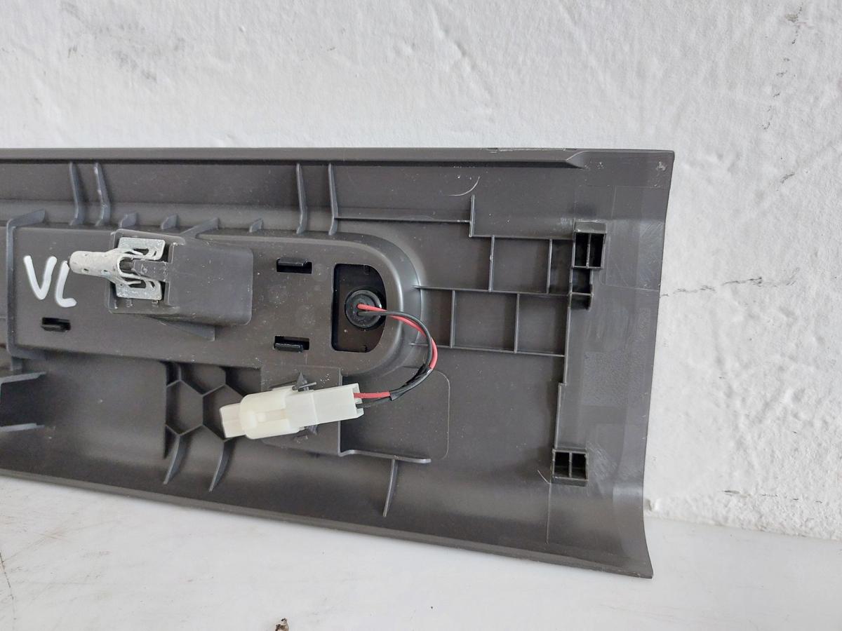 NIO ET7 Elektro Verkleidung Blende Einstiegsleiste vorn links Beleuchtung OEM