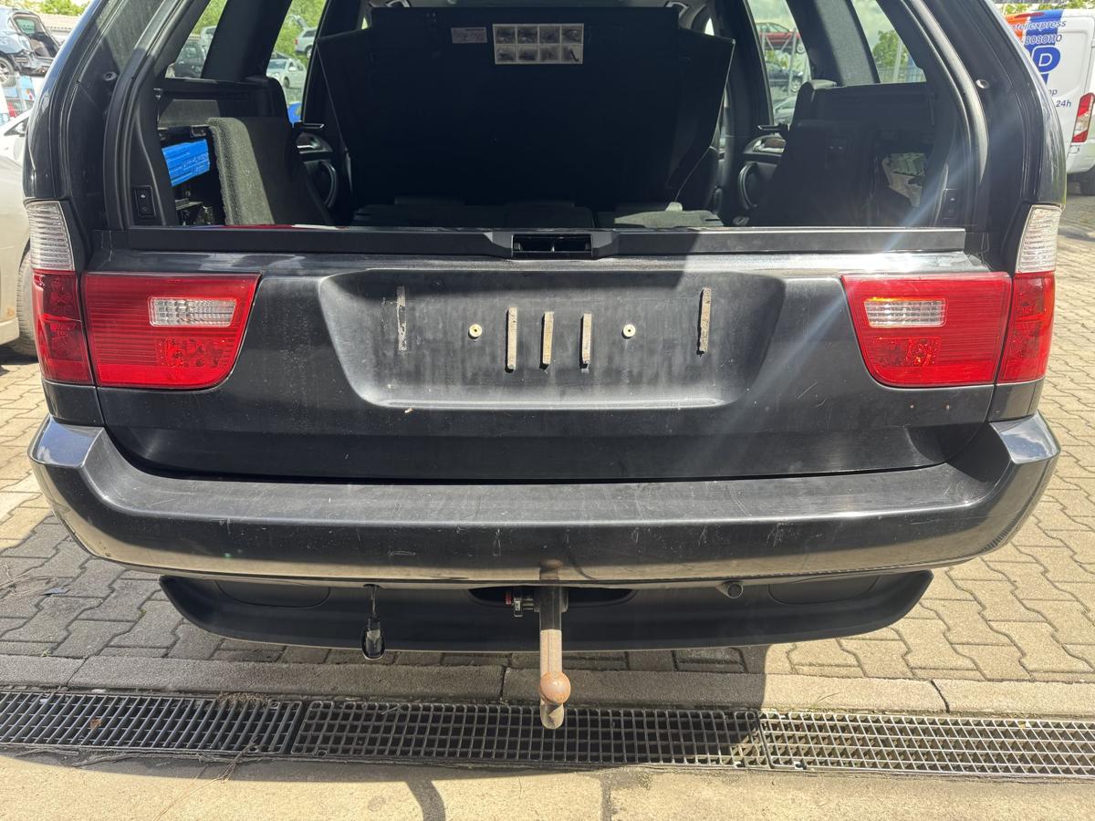 BMW X5 E53 original Heckklappe unten 475 Blacksaphire Metallic Bj.2003