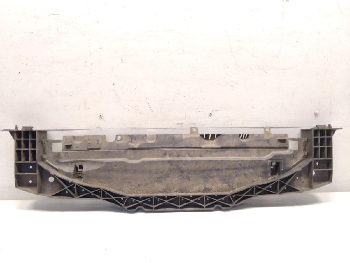 Peugeot 207 SW original Plastikträger Verstärkung Stoßfänger vorn unten Bj.2007