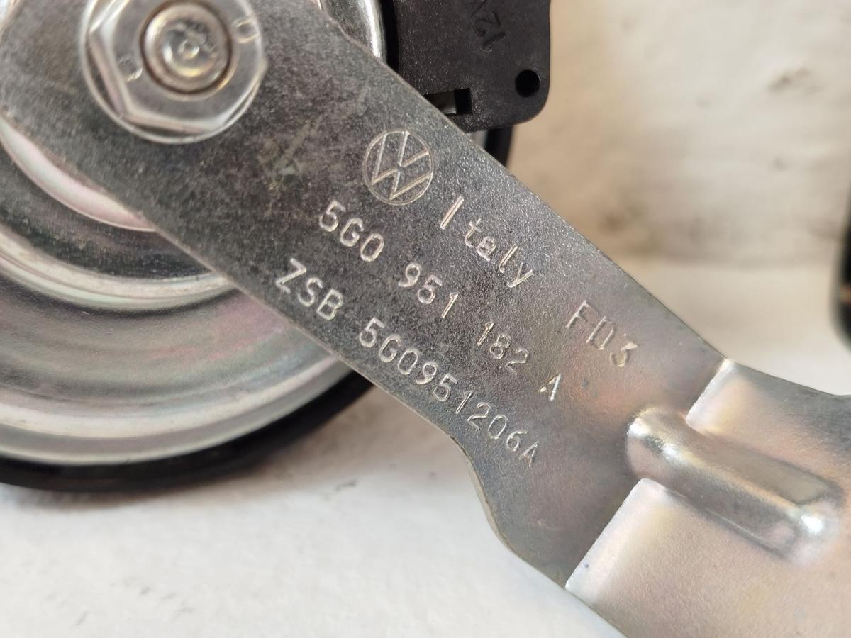 VW Golf VII 7 5G Satz Signalhorn Hupen Fanfaren Hochton Tiefton linke rechts