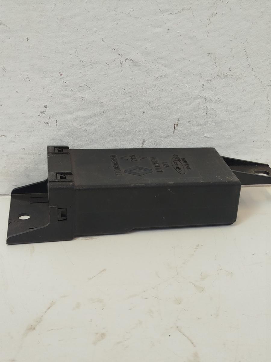 Renault Safrane Ph1 Bj94 Steuerger&auml;t ZV Zentralverriegelung Bitron OEM