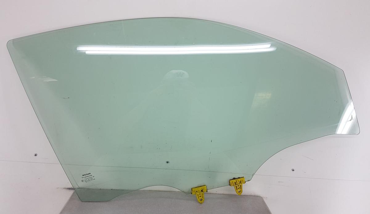 Nissan Micra K12 Türscheibe vorn rechts in grüncolor Bj2003 5 Türig
