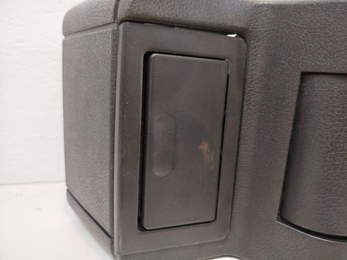 BMW 3er E36 Compact Mittelarmlehne Armlehne mitte Armauflage Mittelkonsole