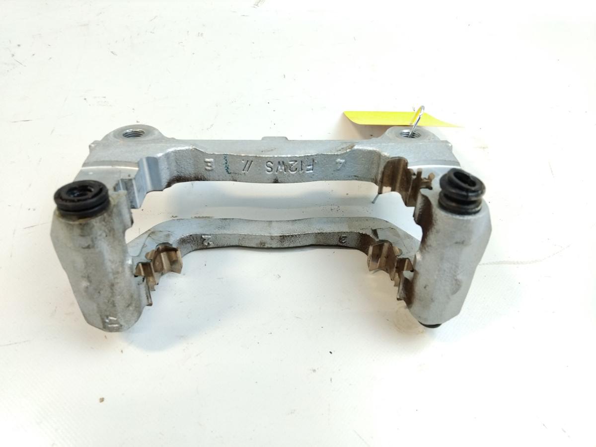 Mitsubishi Eclipse Cross original Tr&auml;ger Bremssattel rechts vorn 2.4 72kw 4B12