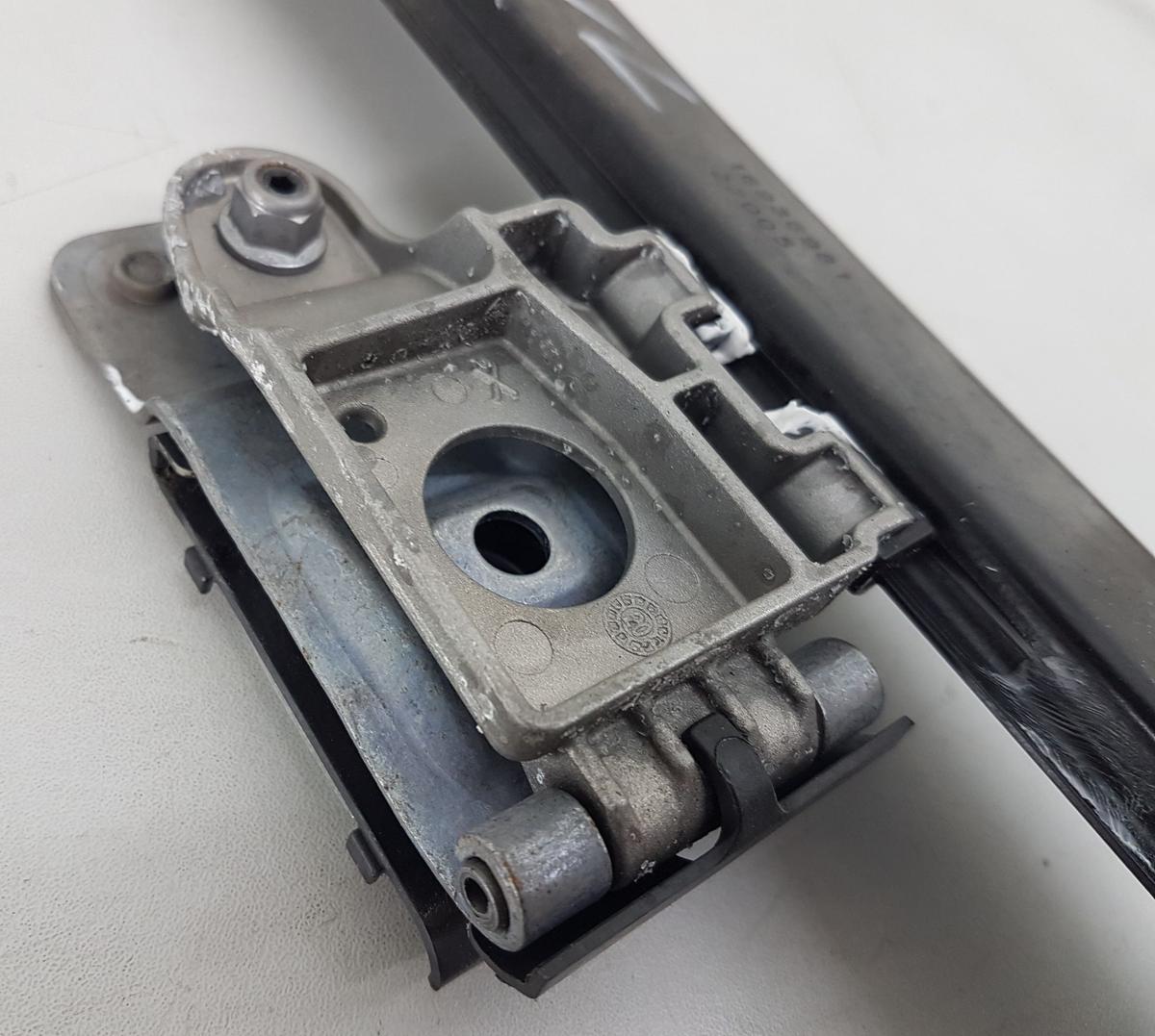 Tesla Model X Fensterheber vorn links Bj2022 1614126-00-E elektrisch