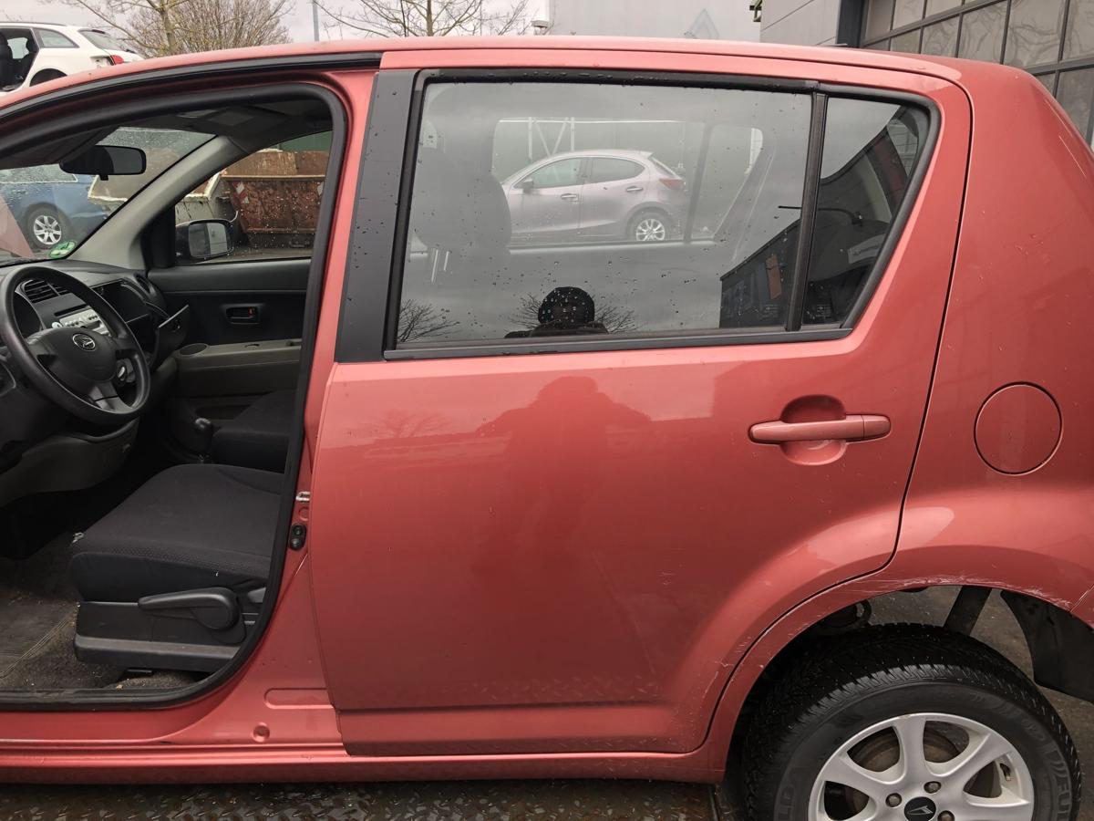 Daihatsu Sirion M300 original Tür hinten links Fond R43 Korall Bj 2005