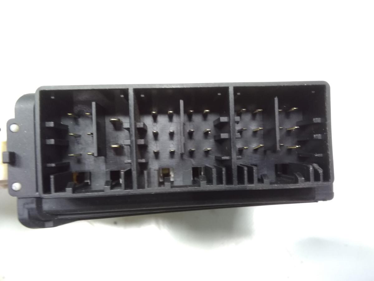 Seat Ibiza III 6L original Fensterhebermotor vorn links 6Q2959802A BJ2002