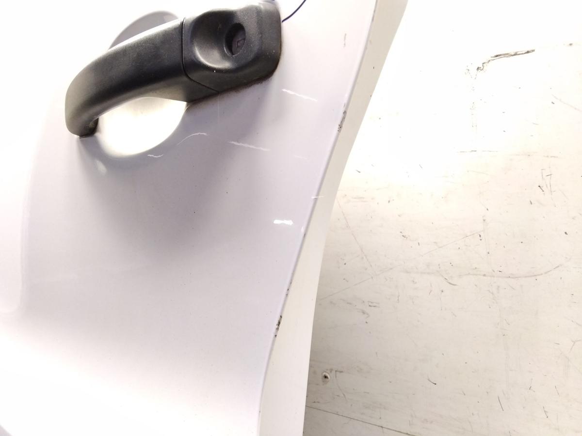 Renault Trafic 3 Tür vorn links Fahrertür weiss Bj.2021