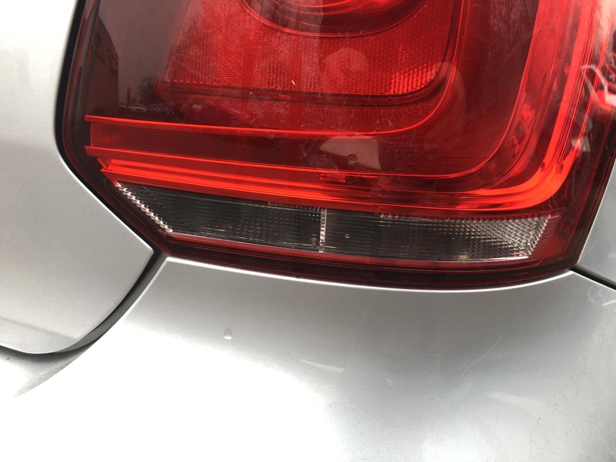 VW Polo 6R Rückleuchte rechts Rücklicht Heckleuchte Schlussleuchte